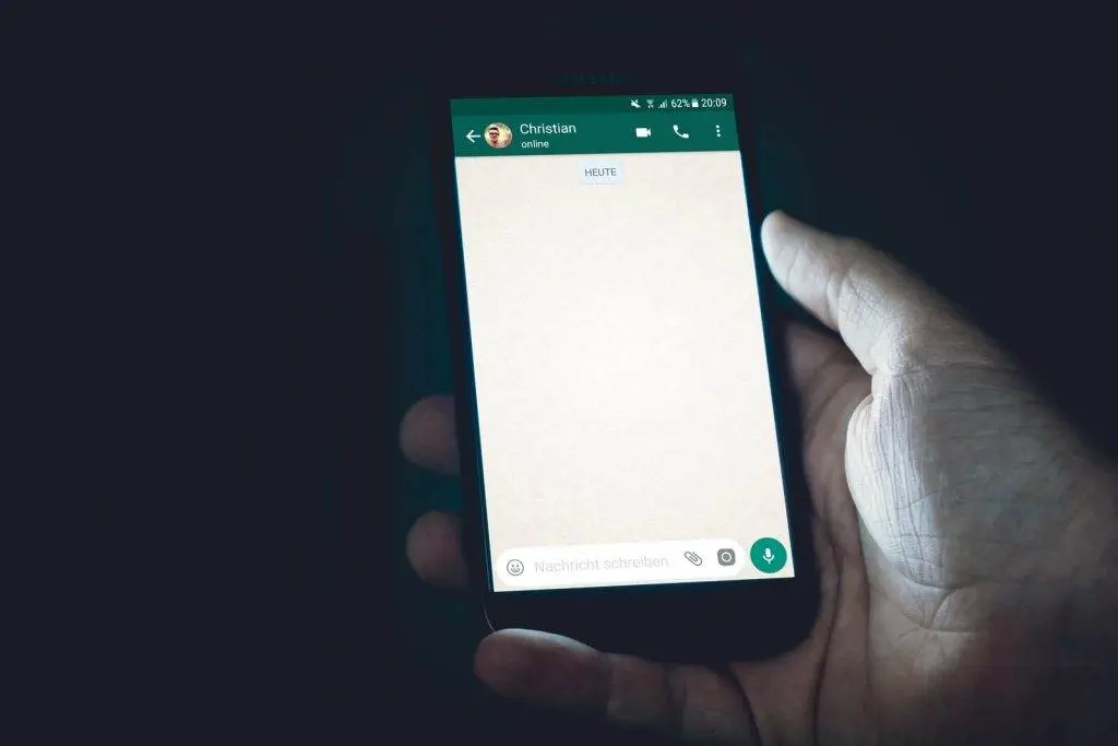 Cum să previzualizați mesajele vocale WhatsApp înainte de a le trimite