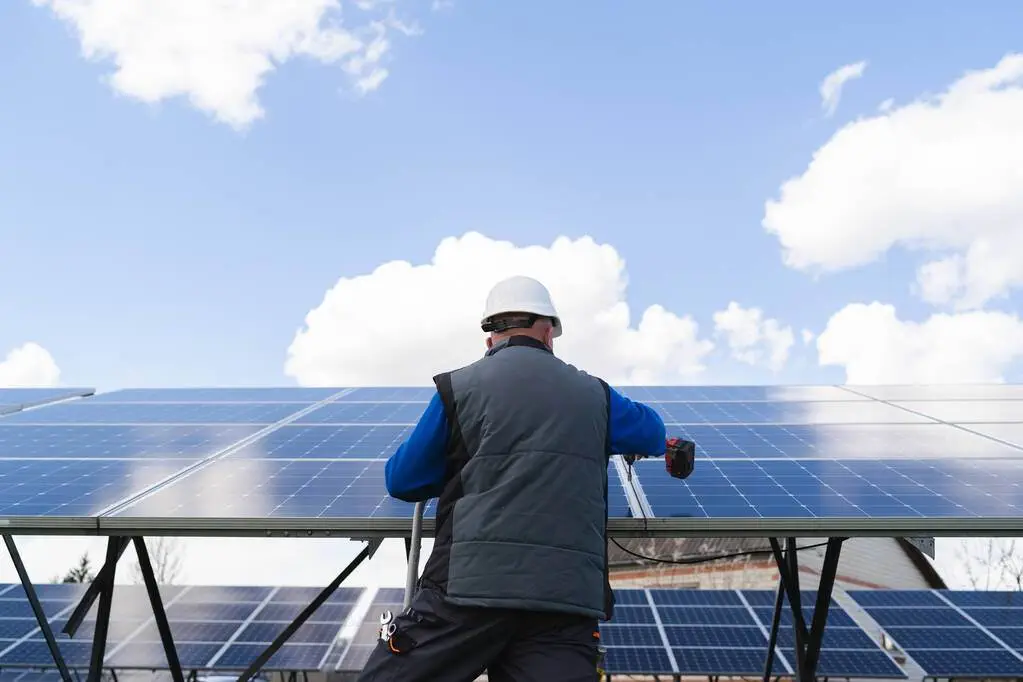 Panouri fotovoltaice - Casa Verde. Ce sunt panourile fotovoltaice?