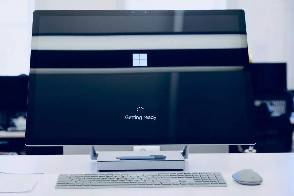 Descărcarea ISO de la Microsoft